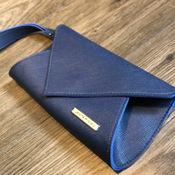 KLM blue clutch - Picture 2 of 7